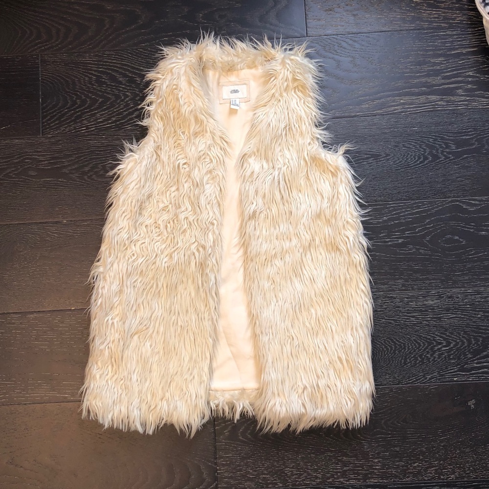 Forever 21 Faux Fur Vest